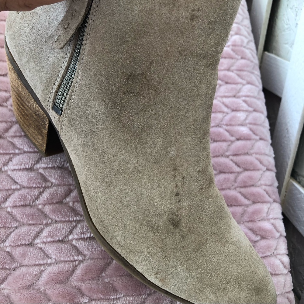 Frye Judith Zip Bootie Ankle Boots Beige ASH Suede - Picture 5 of 14